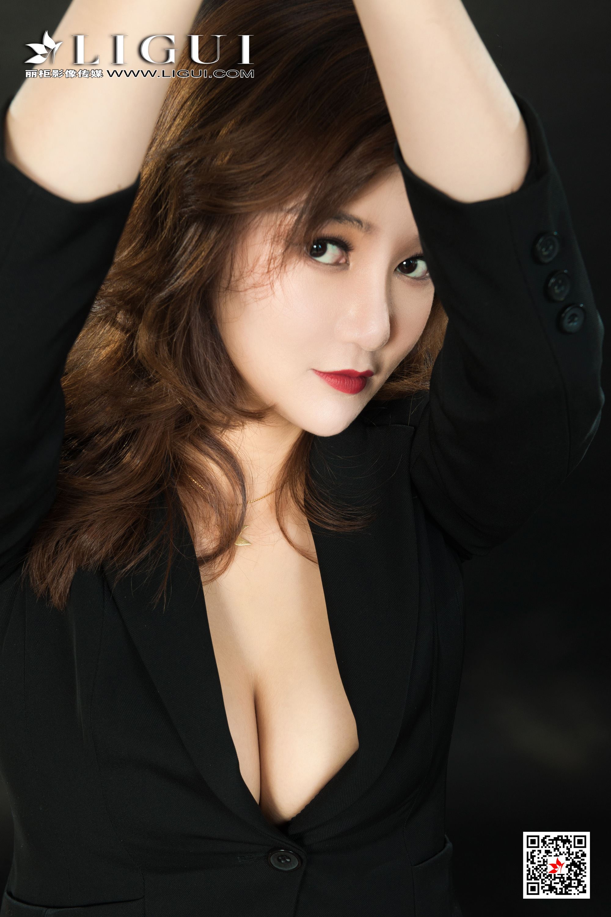 Li Gui Li cabinet 2021.04.16 network beauty model Wen Rui